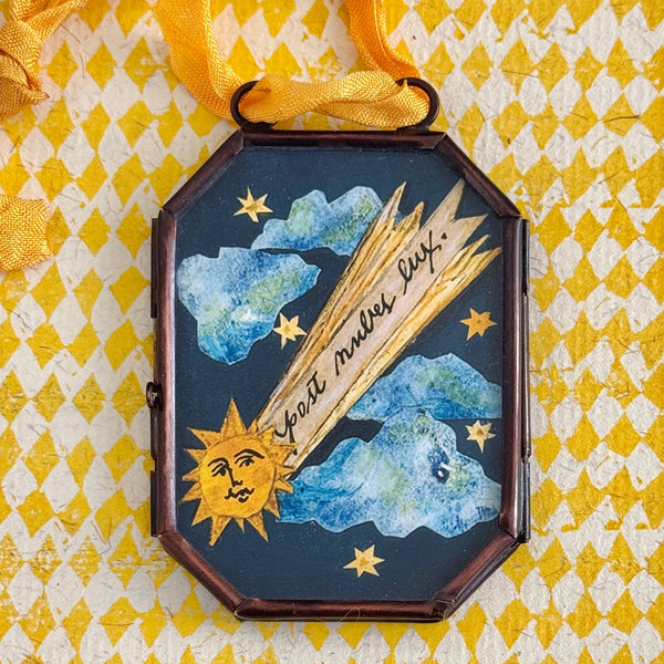 Post Nubes Locket Ornament