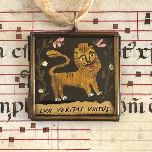 Lux Lion Locket Ornament