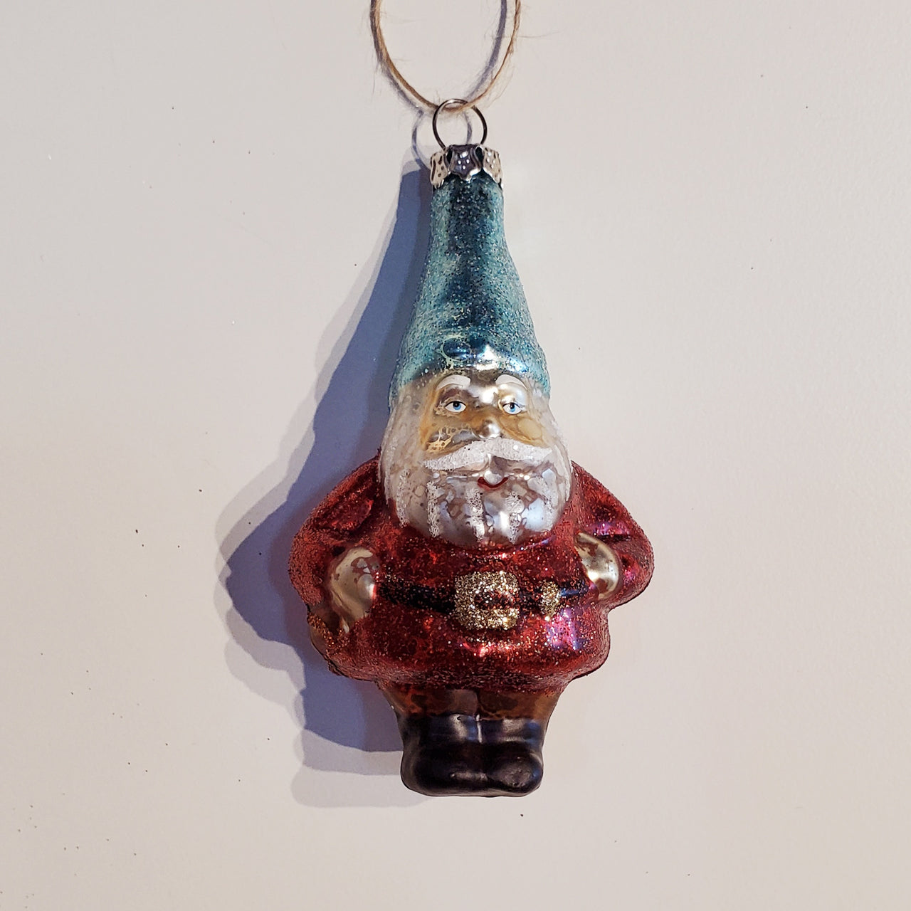 wateriing can ornament